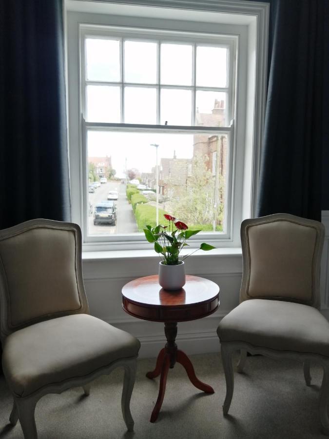 North Ings Bed & Breakfast โรบินฮูดส์เบย์ ภายนอก รูปภาพ