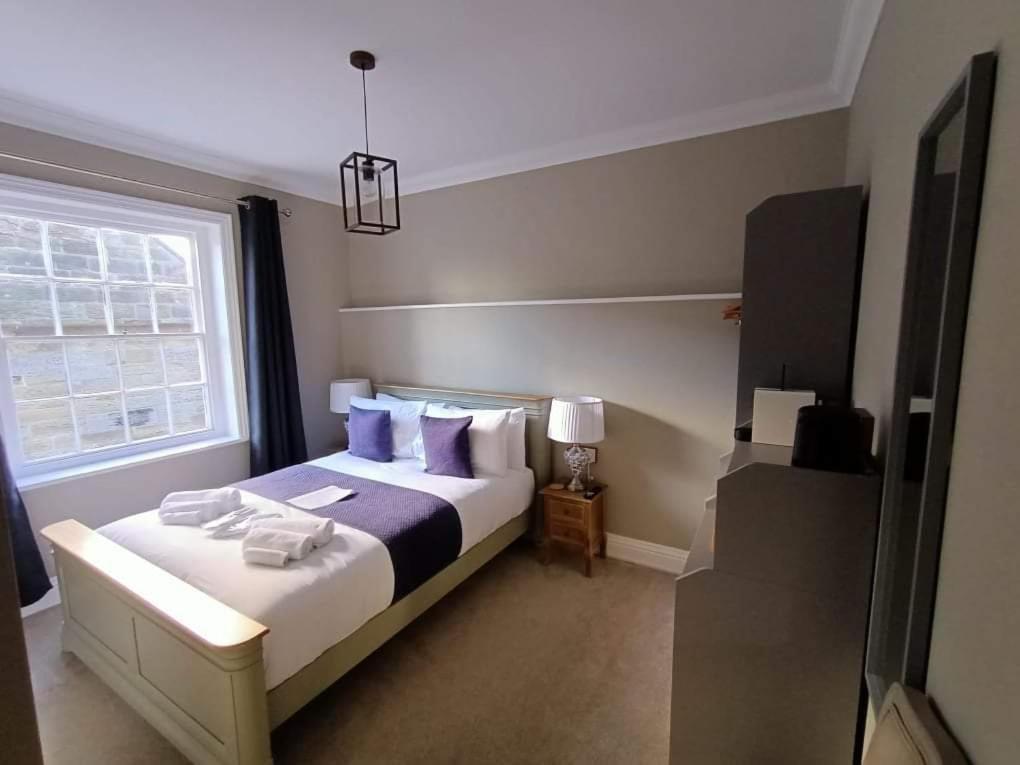 North Ings Bed & Breakfast โรบินฮูดส์เบย์ ภายนอก รูปภาพ